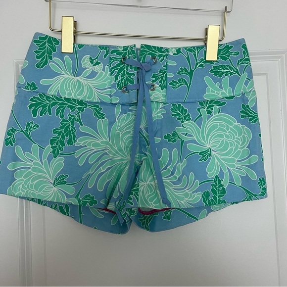 Women’s Tibi blue and green tropical patterned mini shorts size small-medium - Picture 1 of 4